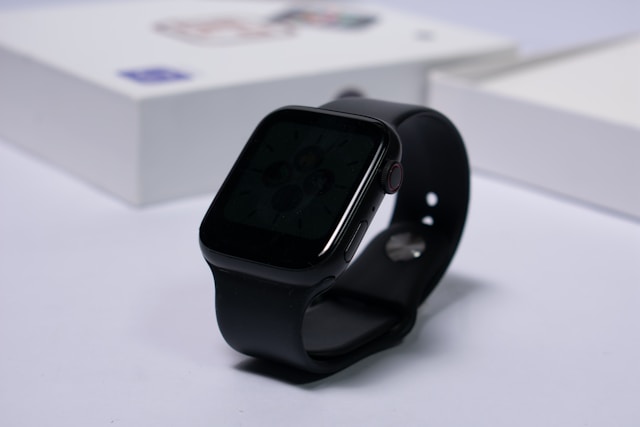 Smart Watch Review Canada Header